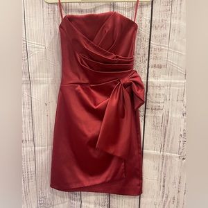White House Black Market Strapless/with Straps Raspberry Pink Cocktail Dress